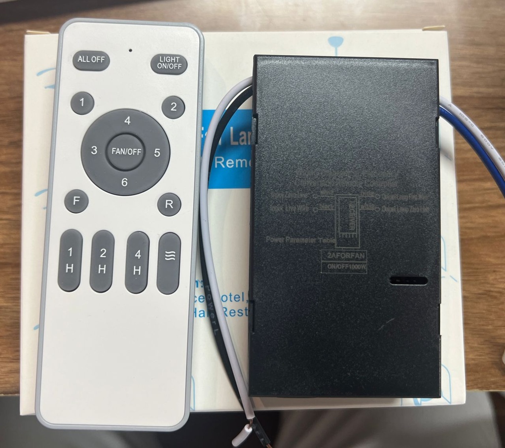Ceiling Fan Light Controller White remote cont