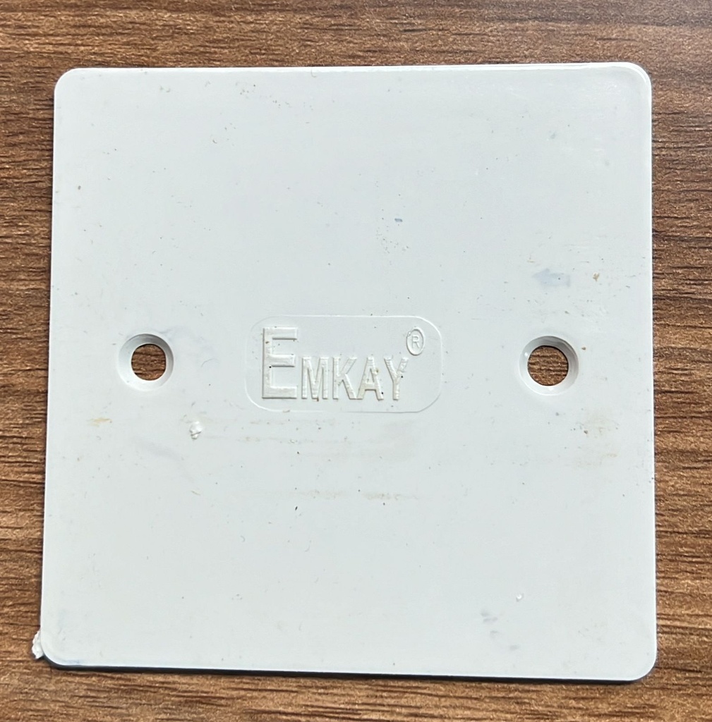 MKSL33A EMKAY SQUARE LID 3X3 WHITE