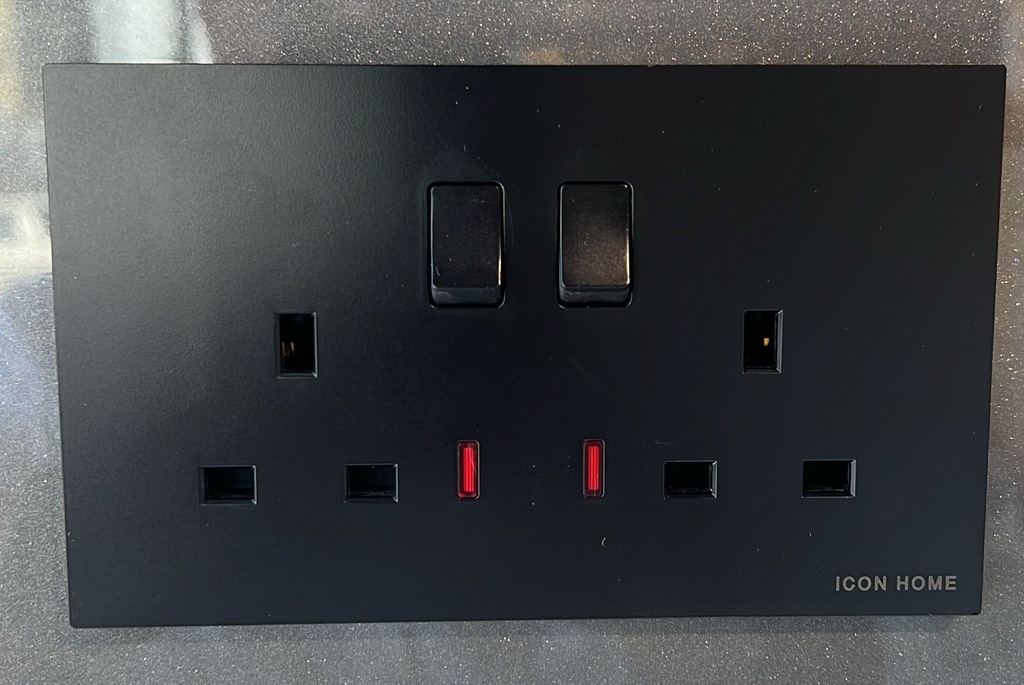 KS60-045-1 BLACK DUBLLE SOCKET