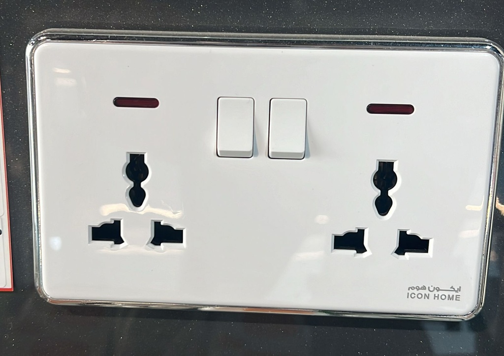 silver Circle KS10-043 ICON HOME Switched double 3 pin universal socket with neon 