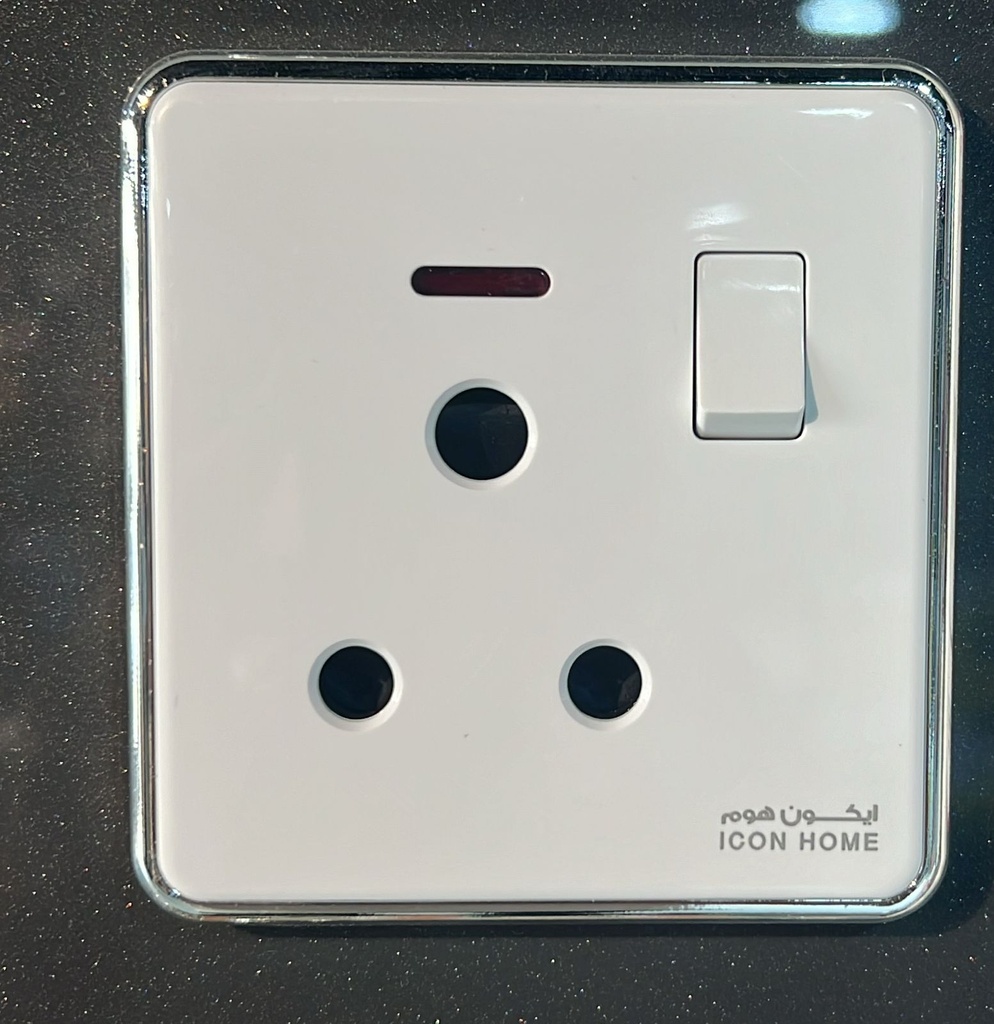 silver Circle KS10-057 ICON HOME Switched 15A socket with neon 