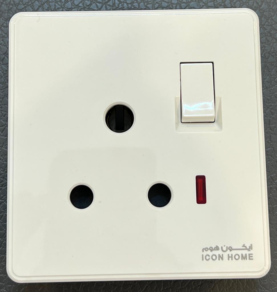  KCP1-014 ICON HOME 15A switched socket 