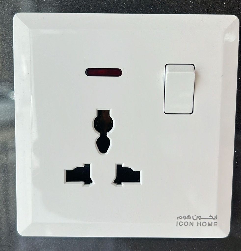 S7.1-015 ICON HOME 3 PIN UNIVERSAL SOCKET